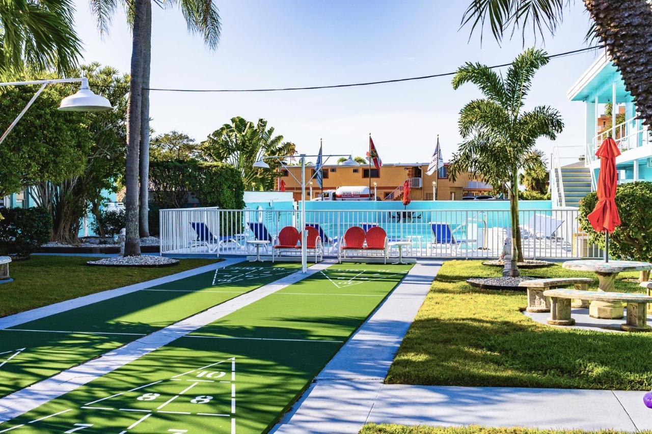 Sea Jay Motel And Marina (Adults Only) St. Pete Beach Exterior photo